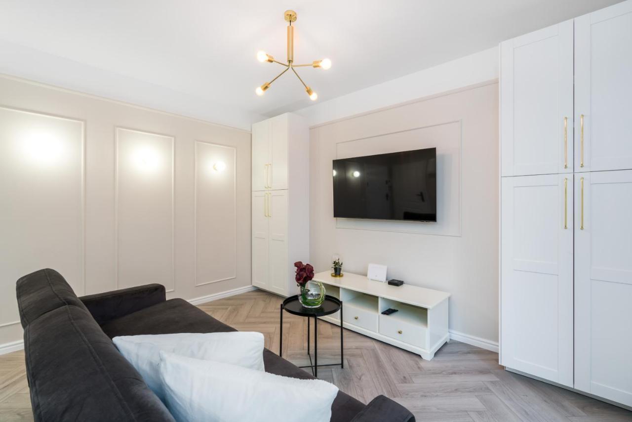 Modern Studio Apartments Poznań City Center by Renters Zewnętrze zdjęcie